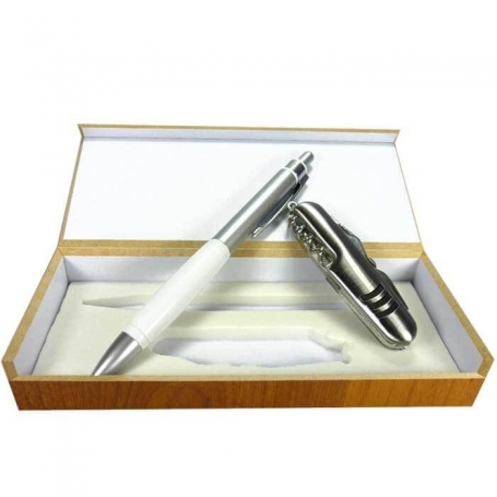 Set bolígrafo y navaja en caja