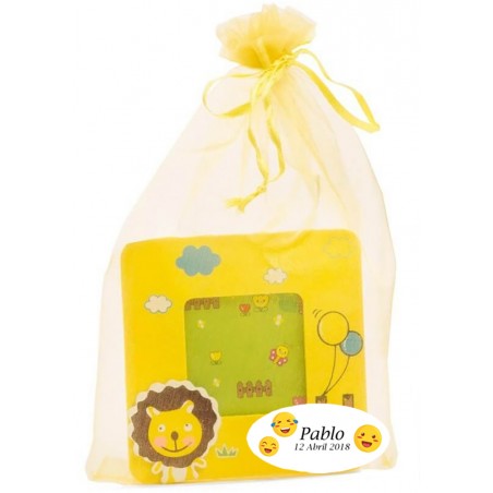 Portafotos Infantil En Bolsita De Organza Personalizada Con Adhesivo Infantil
