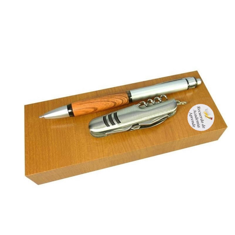 Navaja y bolígrafo en caja de madera personalizada para Colegios Fin de Año