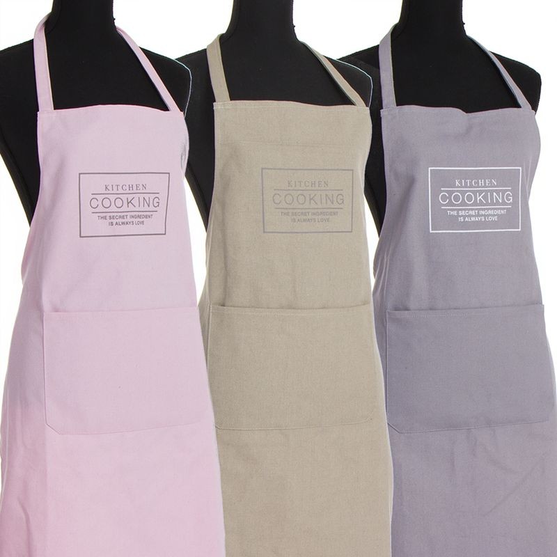 Delantal Essential Con Bolsillo Surtido en 3 Colores Delantal Essential Con Bolsillo Surtido en 3 Colores