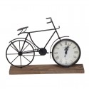 Reloj forma bici en peana