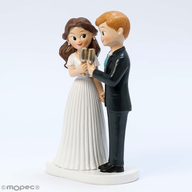 Figura de tarta boda novios brindando