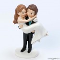 Figura de tarta boda novia en brazos