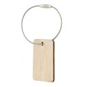 Tarjeta de regalo hecha de madera con cordón plateado rígido