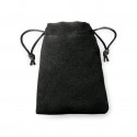 Llavero de madera circular personalizado con adhesivo de boda y presentado en bolsa de antelina