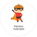 Adhesivo redondo 3cm superhéroe personalizado con nombre y fecha