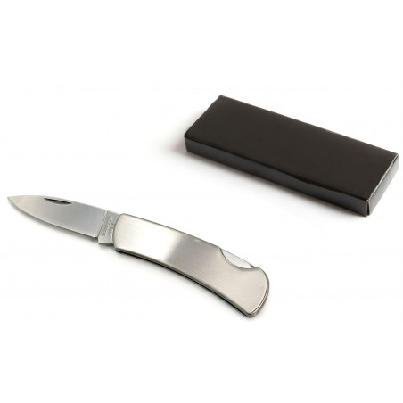 Navaja plateada en caja negra con adhesivo personalizado