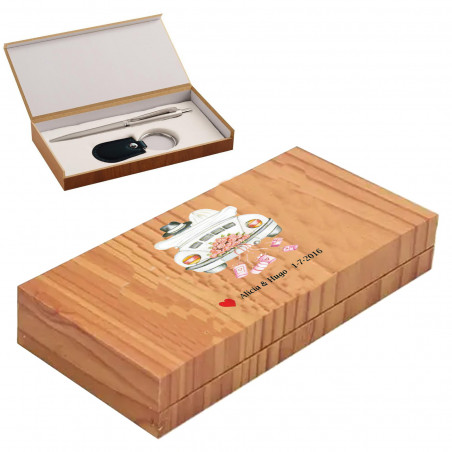 Bolígrafo y llavero en set de madera con adhesivos personalizados de boda