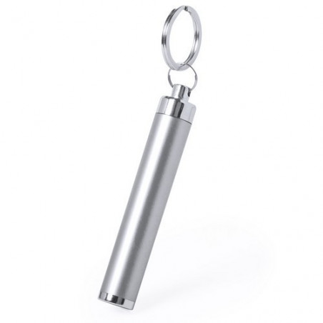 Llavero con linterna personalizada para bautizo y presentada en sobre de kraft