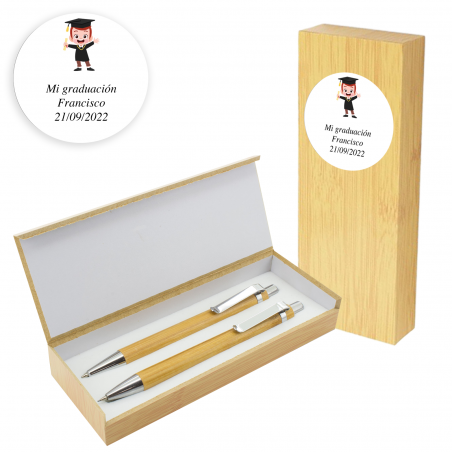 Bolígrafo y portaminas en estuche de bambú con adhesivo personalizado de chico para graduación chico