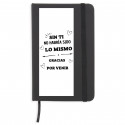 Libreta negra con hojas blancas con adhesivo de gratitud