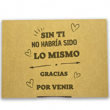 Caja con frase de agradecimiento