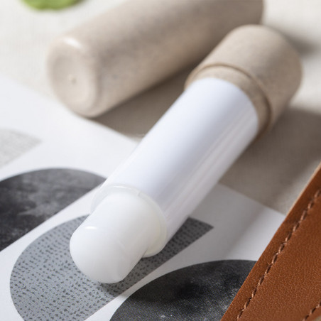 Bálsamo labial en barra personalizado con bolsa rústica para bodas