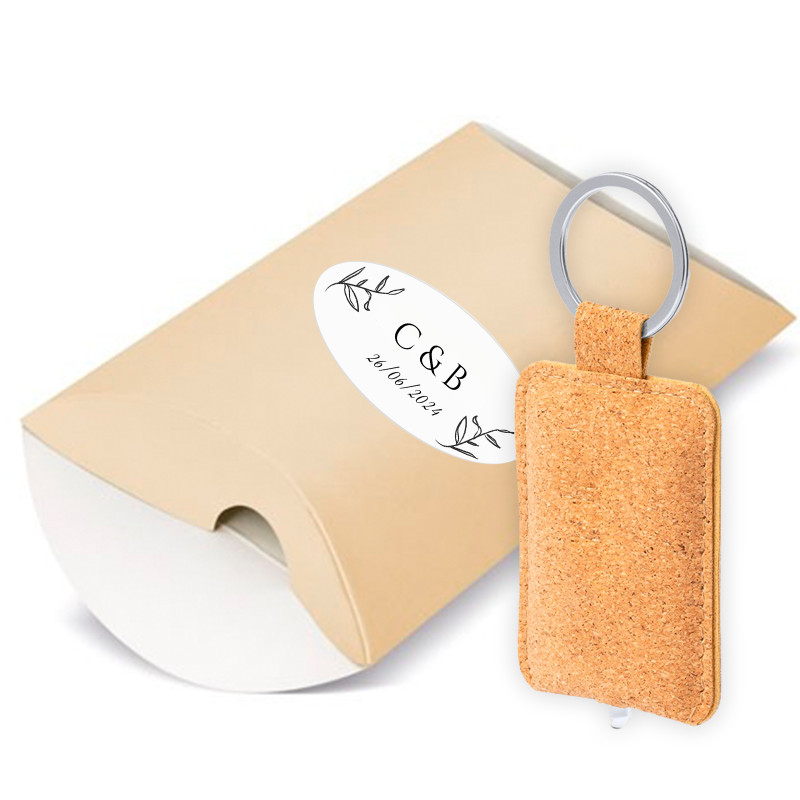 Llavero eco en caja kraft personalizado con adhesivo para detalles
