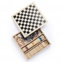 Set de juegos de mesa en caja de madera personalizada con adhesivo de reyes magos y bolsa kraft detalle de navidad