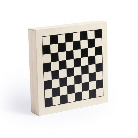 Set de juegos de mesa en caja de madera personalizada con adhesivo de reyes magos y bolsa kraft detalle de navidad