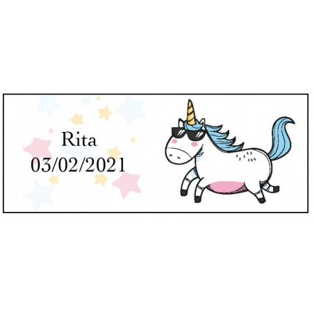 Muñeca sirena con accesorios en bolsa violeta con adhesivo de unicornio para invitados