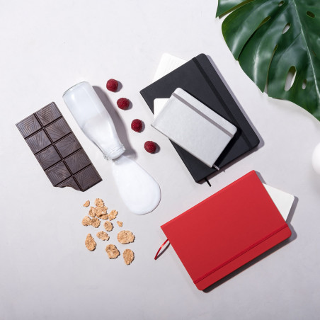 Mini Libreta con Cierre Elástico Detalle Original para Invitados