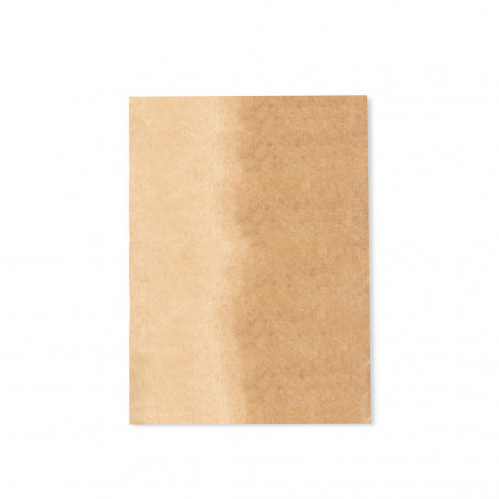Alfombrilla portafotos amarilla en sobre de papel kraft personalizado con adhesivo de bebé para detalles de bautizos