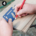 Multiherramienta azul en funda con adhesivo personalizado para comunión de niño