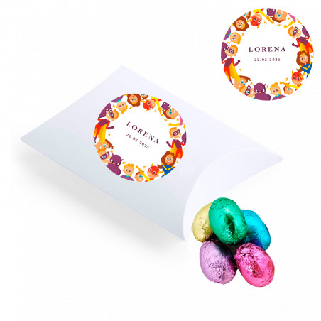 Huevitos de chocolate en estuche blanco con adhesivo superhéroes para detalles
