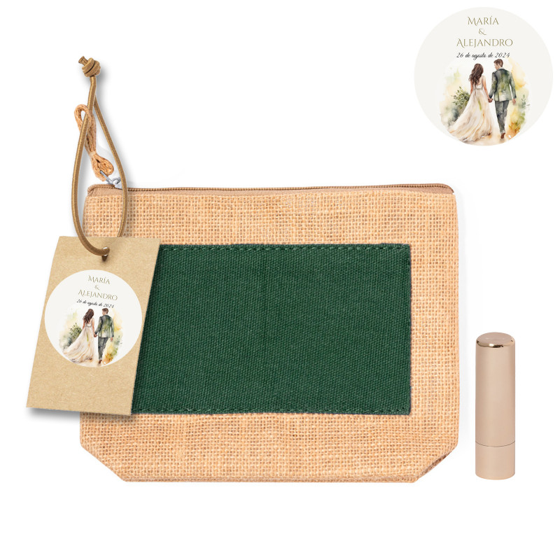 Neceser de yute con detalle en verde personalizado con etiqueta de novios y labial para detalle de boda