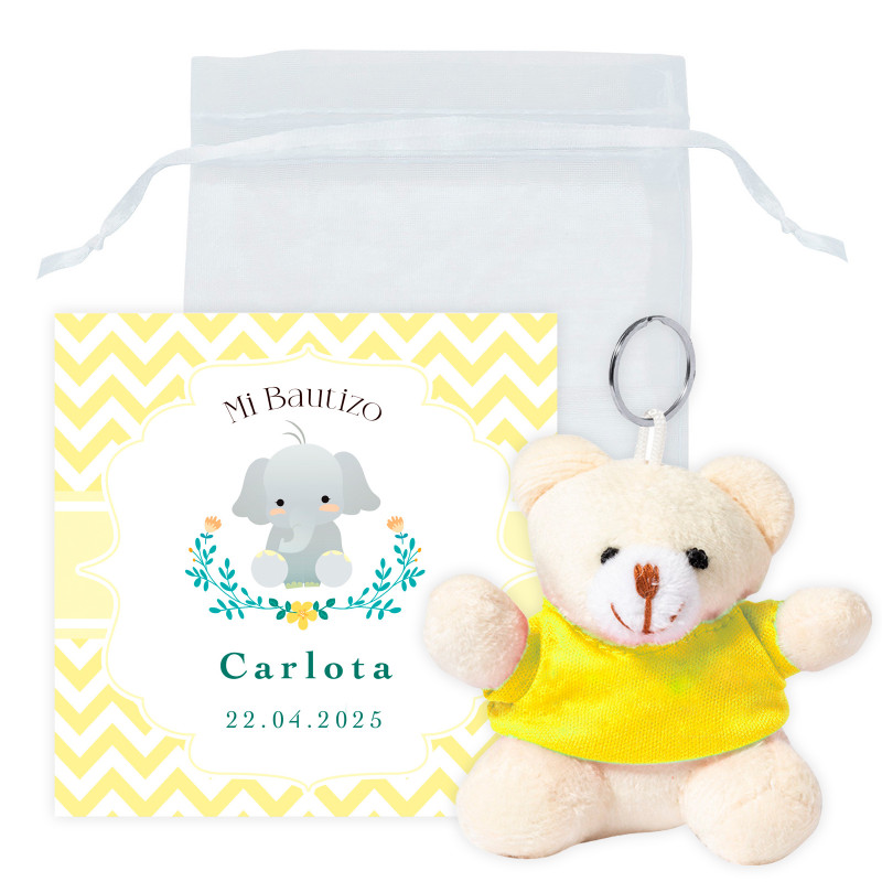 Llavero oso con tarjeta de agradecimiento en bolsa de organza blanca para detalles bautizo