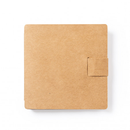 Estuche con hojas y lápices para colorear con adhesivo superhéroes para regalar