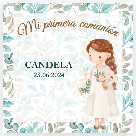 Vela aromática en caja metálica plateada personalizada con tarjeta y adhesivo de comunión de niña en bolsa de organza