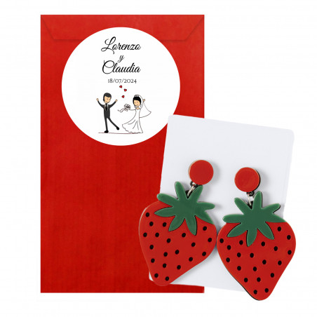 Pendientes forma de fresa en sobre rojo personalizado con adhesivo de bodas divertido