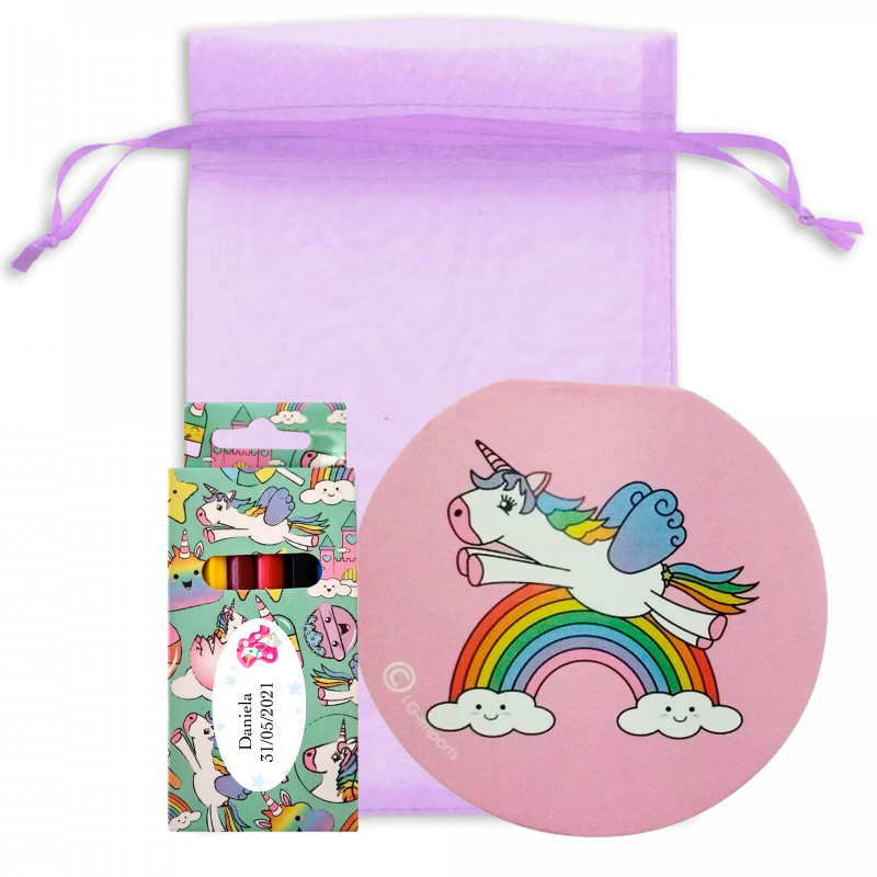 Libreta y estuche de ceras de colores diseño unicornio personalizado en bolsa de organza para detalles infantiles