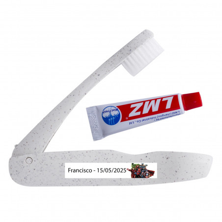 Cepillo de dientes plegable con pasta de dientes personalizado con adhesivo de superhéroes