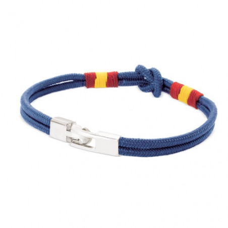 Pulsera con nudo marinero en sobre de kraft verde con adhesivo de boda personalizado