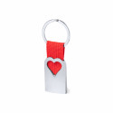 Llavero de aluminio troquelado de corazón y cinta roja en estuche de presentación con adhesivo romántico