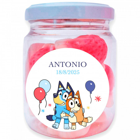 Tarro de chuches con fresones de nata y adhesivo personalizable detalle perfecto para eventos