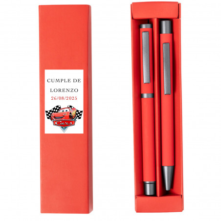 Bolígrafo y roller en estuche en color rojo con adhesivo personalizable de cars