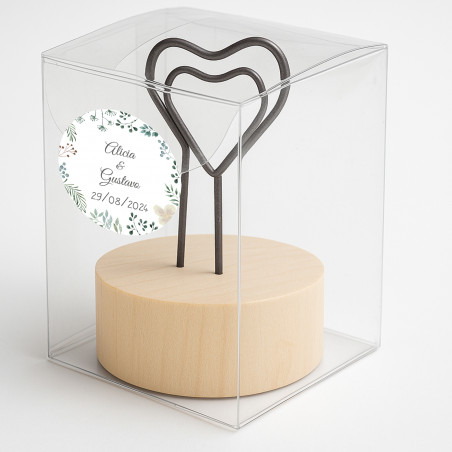 Clip de corazon con adhesivo personalizado en caja de acetato