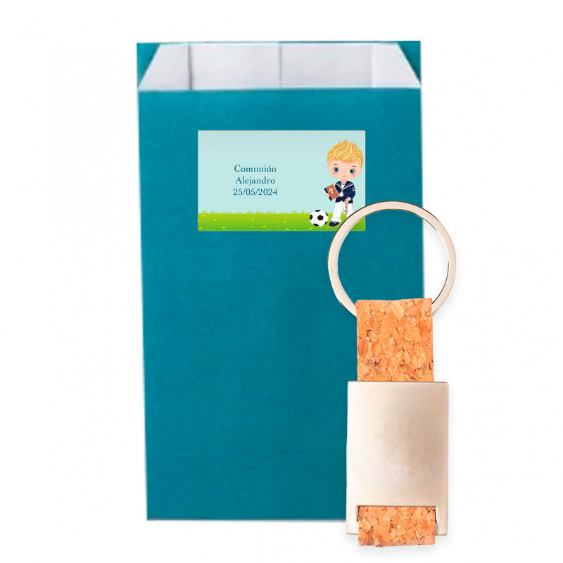 Llavero de corcho con adhesivo diseño de fútbol en sobre kraft con adhesivo personalizado para detalles primera comunión