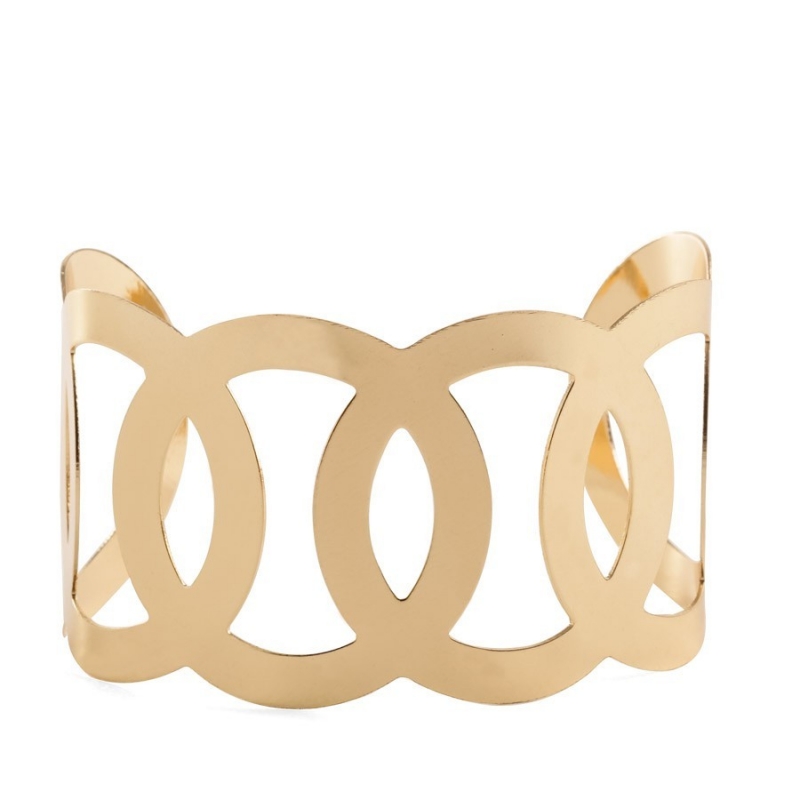 Brazalete dorado calado para mujer Elegancia y estilo moderno