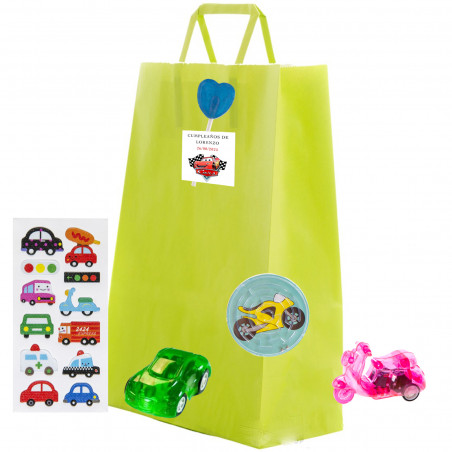 Cars detalle infantil con pegatinas juguetes y piruleta