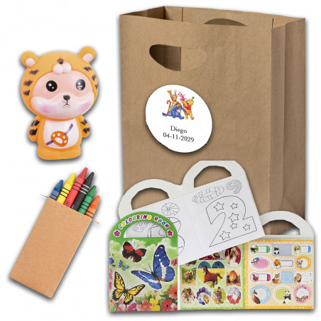Winnie the Pooh detalle educativo infantil con actividades para colorear y jugar