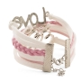Multi pulseras Love en tonos rosa y blanco Un detalle romántico y elegante