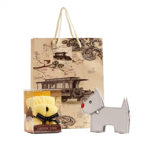 Set De Manicura Perrito Con Toalla En Forma De Perro Presentado En Bolsa