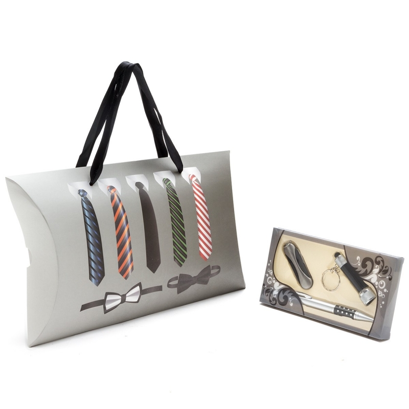 Navaja, Linterna Y Llavero En Caja Bonita Presentado En Caja De Cartón Con Diseño Corbata Navaja, Linterna Y Llavero En Caja Bonita Presentado En Caja De Cartón Con Diseño Corbata