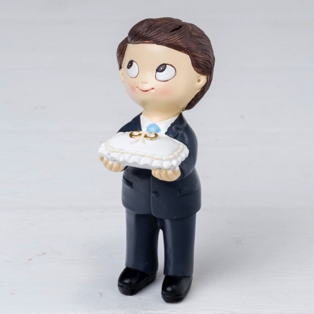 Figura niño con anillos para tarta de boda barata